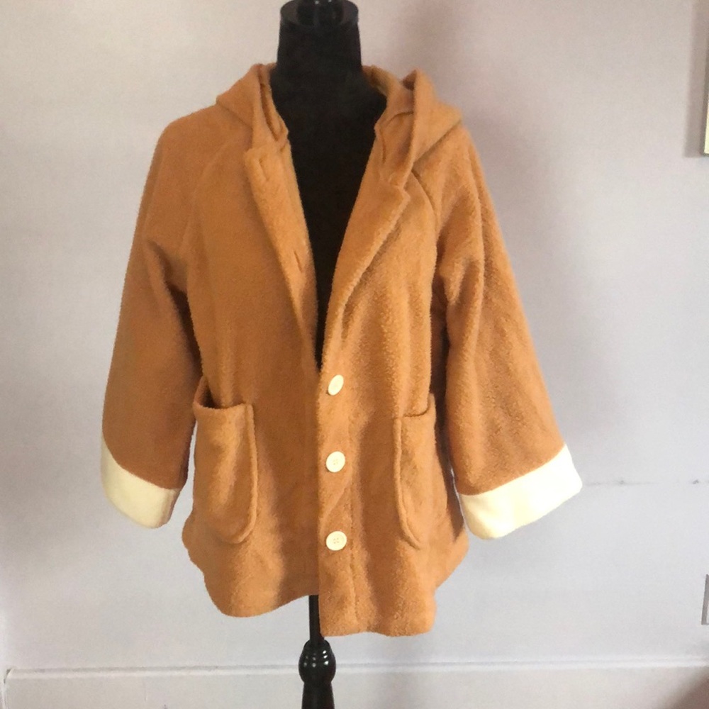 Light brown sweater